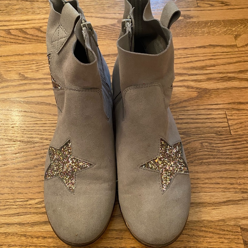 Cute sparkly boots